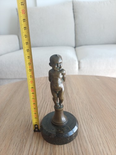 Manneken pis petite - petite, en