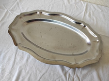 Plat de service ovale en inox