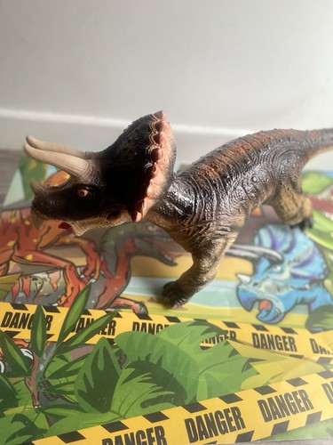 Figurine xxl dinosaure - figurine,