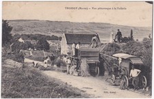 Troissy, picturesque view at La Tuilerie, threshing scene