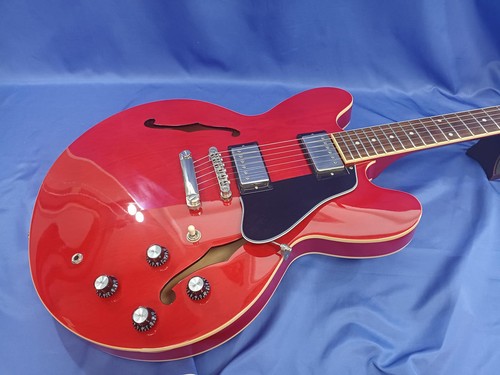 Guitare semi acoustique - guitare, semi-acoustique