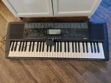 Yamaha PSR-320 61-Key MIDI Keyboard With Adapter