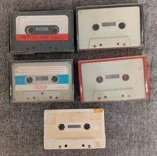 5 CASSETTES AUDIO