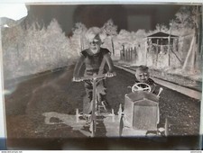 Glass Plate - Children with