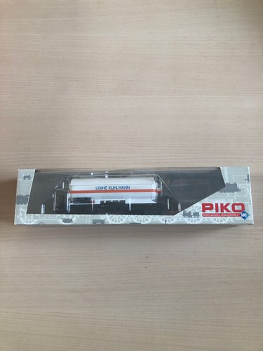 Wagon citerne ugine kuhlmann - ",