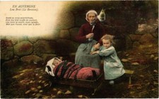 Old postcard in Auvergne - Lou Bret (Le Berceau) (220423)