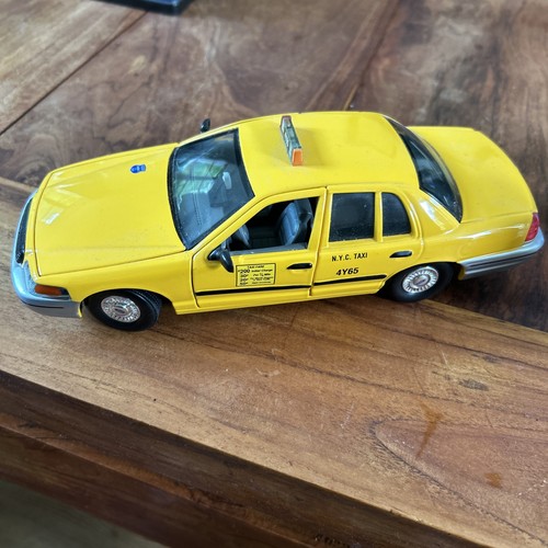 Ford crown victoria taxi - crown, new