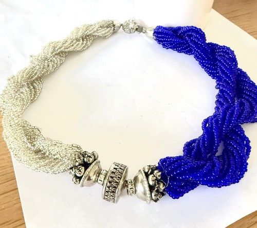 Collier perles bleu entrelacer - collier,