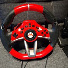 Volant + Pédalier HORI Pro