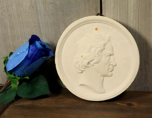 Bas relief ancien - bas, plâtre