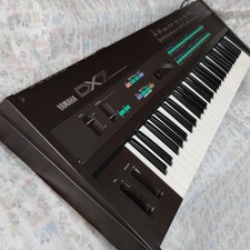 Synthétiseur FM classique