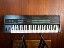 Yamaha DX7 vintage digital synth w/ case New internal battery & refurbished!