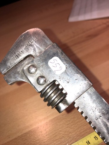 552 old tool outil - (n°552.,