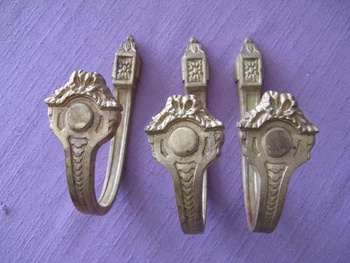 Anciennes embrases rideau - embrases,