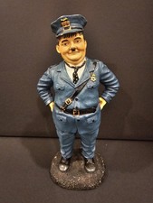 Laurel and Hardy 1999 Policeman Oliver Hardy Figurine by Dave Grossman # 1025