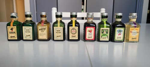 Lot mignonnettes - lot, 9