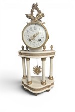 Pendule colonnes détachées