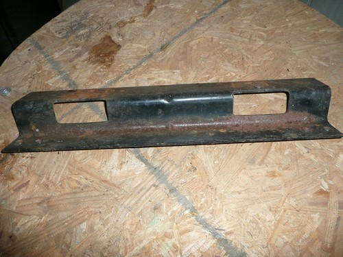 Wheel horse tractor fender - wheel,