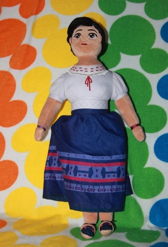 Poupée peluche luisa - poupée,