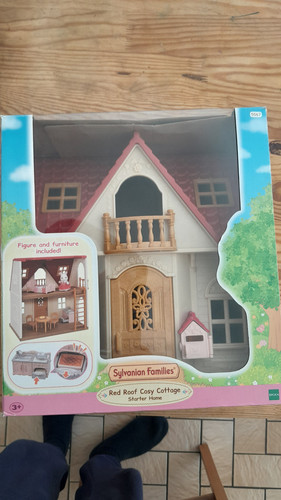 Sylvanian families 5567 red - families,