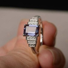 Bague de fiançailles en alexandrite taillée émeraude 2,95 ct en or blanc mass...