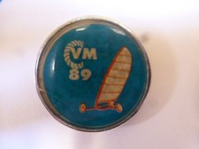 pin's CHAR A VOILE land sailing SAND YACHTING 1989 VINTAGE