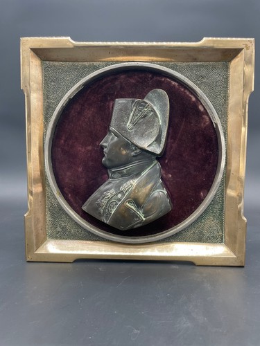 Sculpture grand cadre - cadre, en