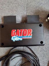 Gator Cases G-BUS-8-US Guitar Effects   With Power Cord 