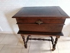 Petit Coffre De Mariage XVIII