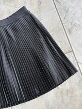 Women’s Black Pleated Golf