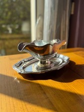 Ancienne saucière double bec