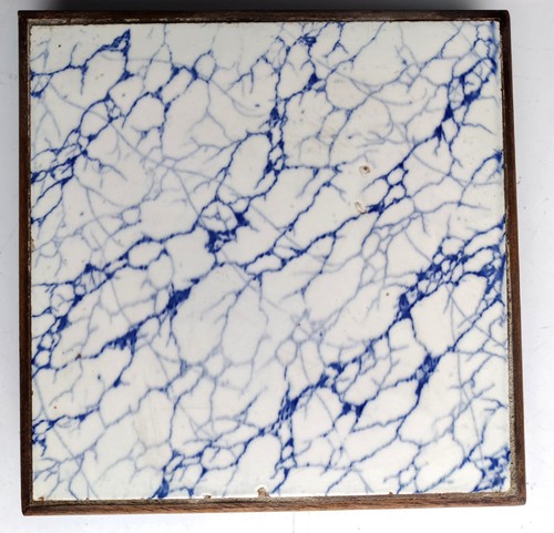 Dessous plat avec carreau - avec,