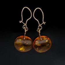 Boucles d'oreilles en or ambre