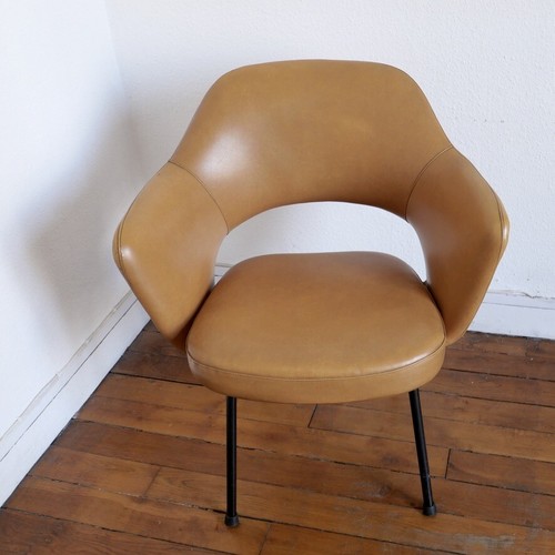 Fauteuil conference modèle