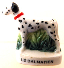 Fève - UN CHIEN LE DALMATIEN