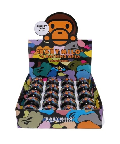 Figurine capsule bathing - a, ape
