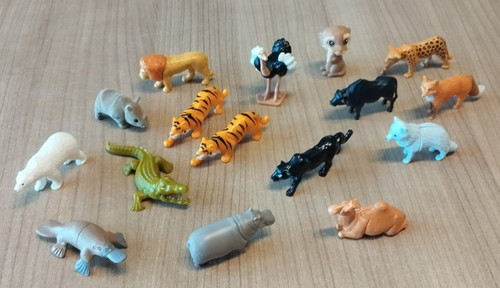 Lot animaux figurines - 16,