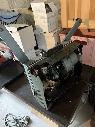 Eiki rt47624 projecteur - projecteur, de
