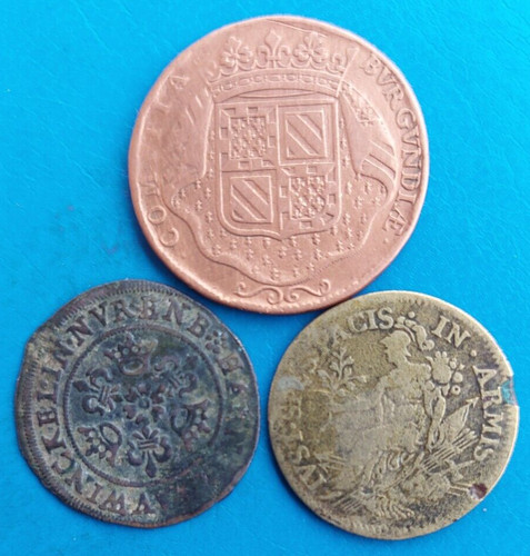 Lot jetons différents à - jetons,