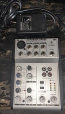 BEHRINGER EURORACK UB502 MINI