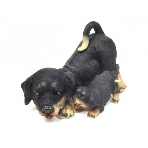 Chien son chiot résine - et, en