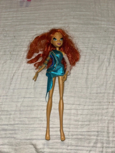 Poupée winx club - poupée,