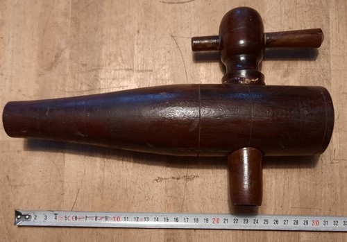 Anciens robinet pour tonneau - ,