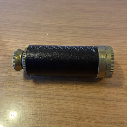 Monoculaire compact longue - compact, longue-vue