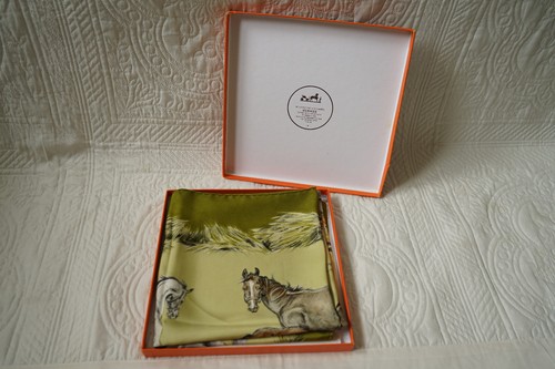 Carré soie hermès vintage - hermès,