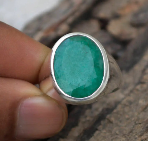 Véritable bague pour homme