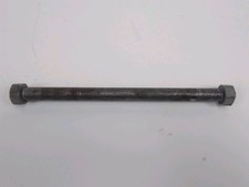 AXE DE ROUE ARRIERE DERBI