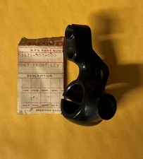 75 Honda CR125 80-84 XR80 XR100 77-78 MT125R Handlebar Bracket NOS 53171-357-000