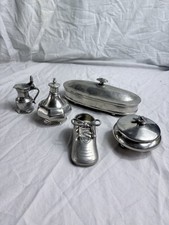 Lot objets anciens en étain