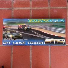 Scalextric Digital C7014 Pit Lane Track main gauche - Neuf dans sa boîte 1:32